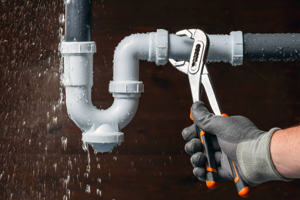 Professional Emergency Plumber technician working in Foreston, MN